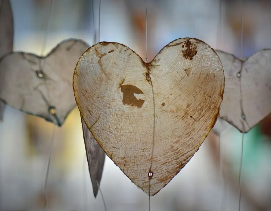 heart-shaped-chimes-backlit-affirmations-for-self-love-blog
